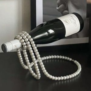 ✨ Elegant Pearls Floating Wine Holder Creative Home Decor